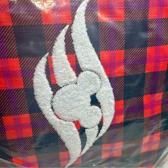 NWT. Disney Cruise Line Alaska Navy and plaid DCL throw pillow. - Picture 8 of 9